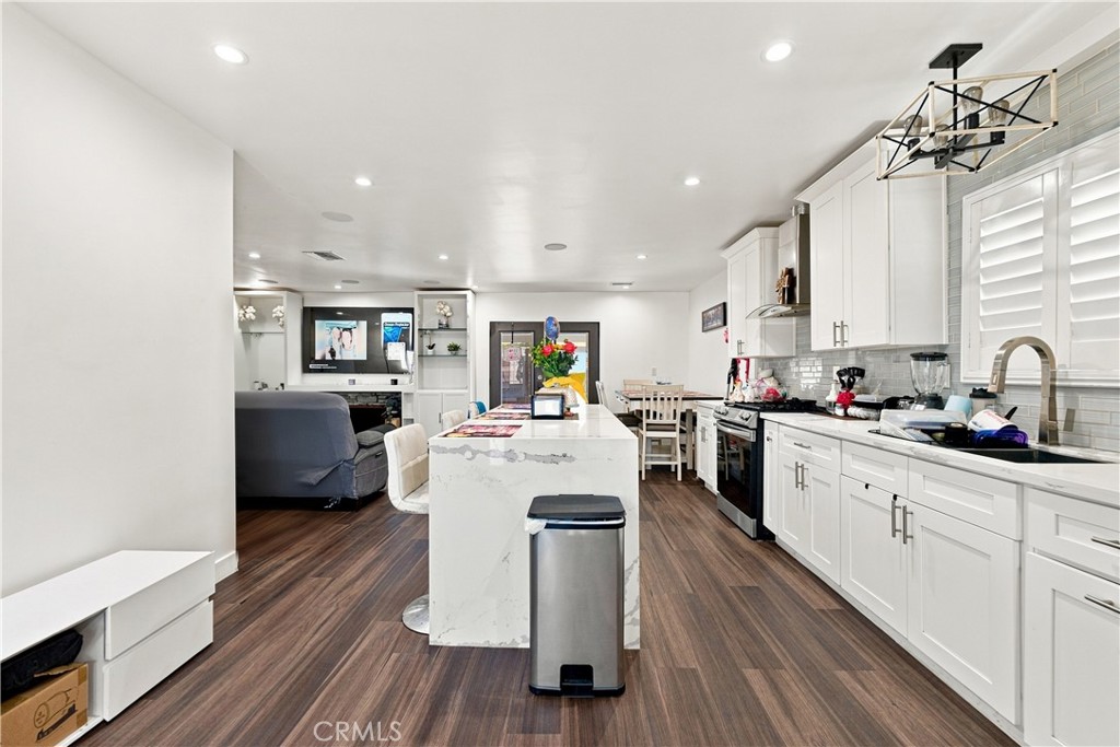 15058 Folger Street Property Photo 21