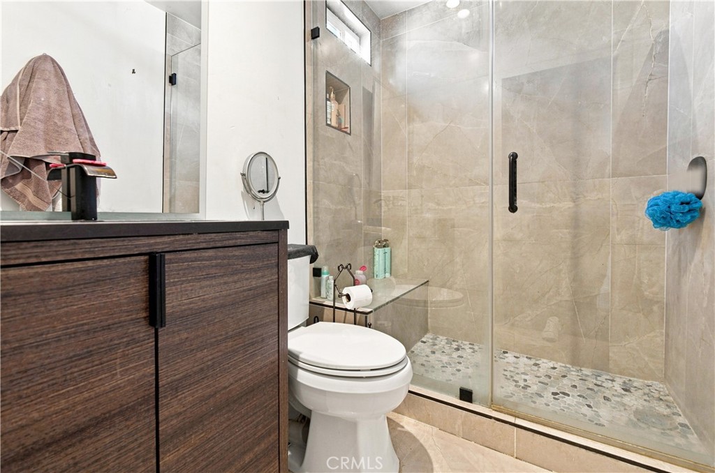 15058 Folger Street Property Photo 28