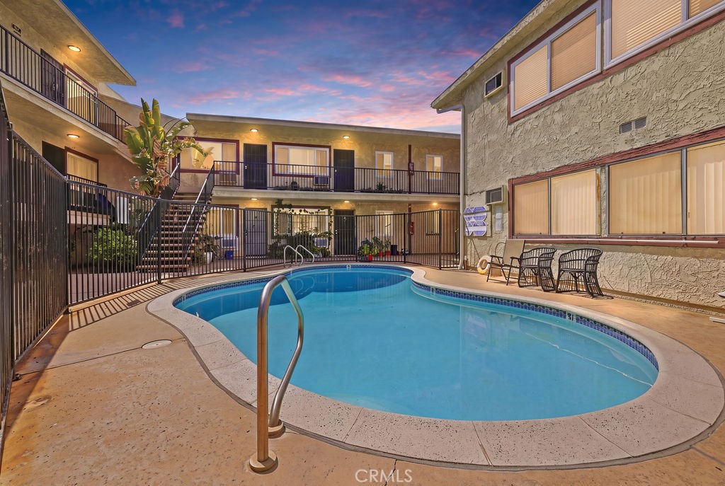 8800 Cedros Avenue 108 Property Photo 2