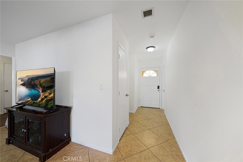 7938 Lindley Property Photo 2