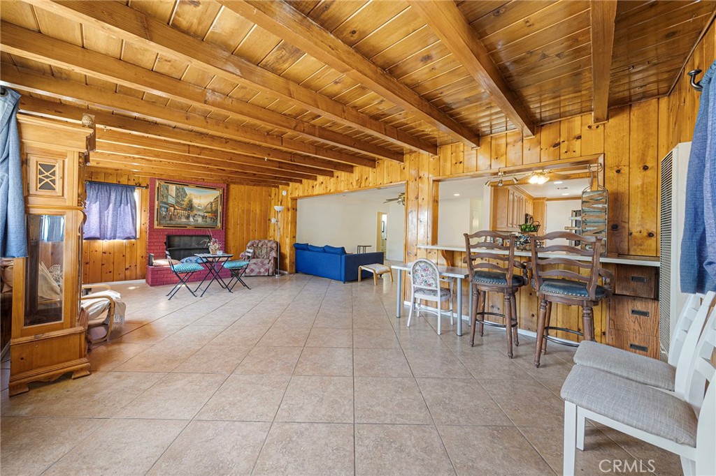 7938 Lindley Property Photo 13