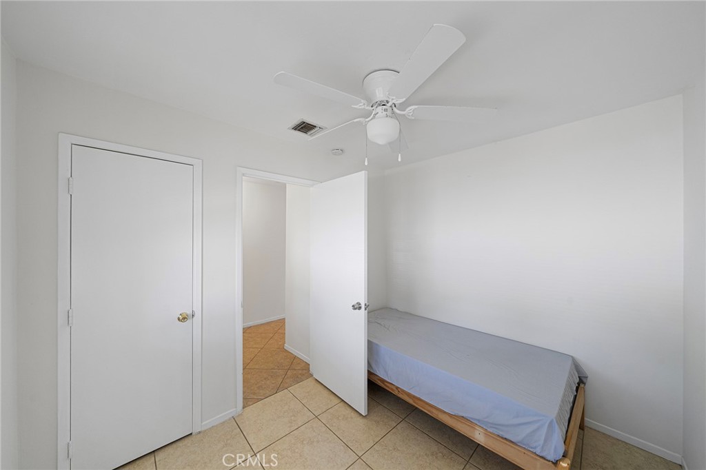 7938 Lindley Property Photo 16