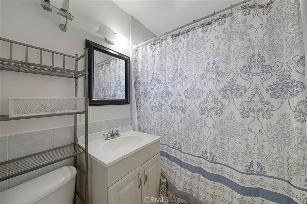 7938 Lindley Property Photo 22