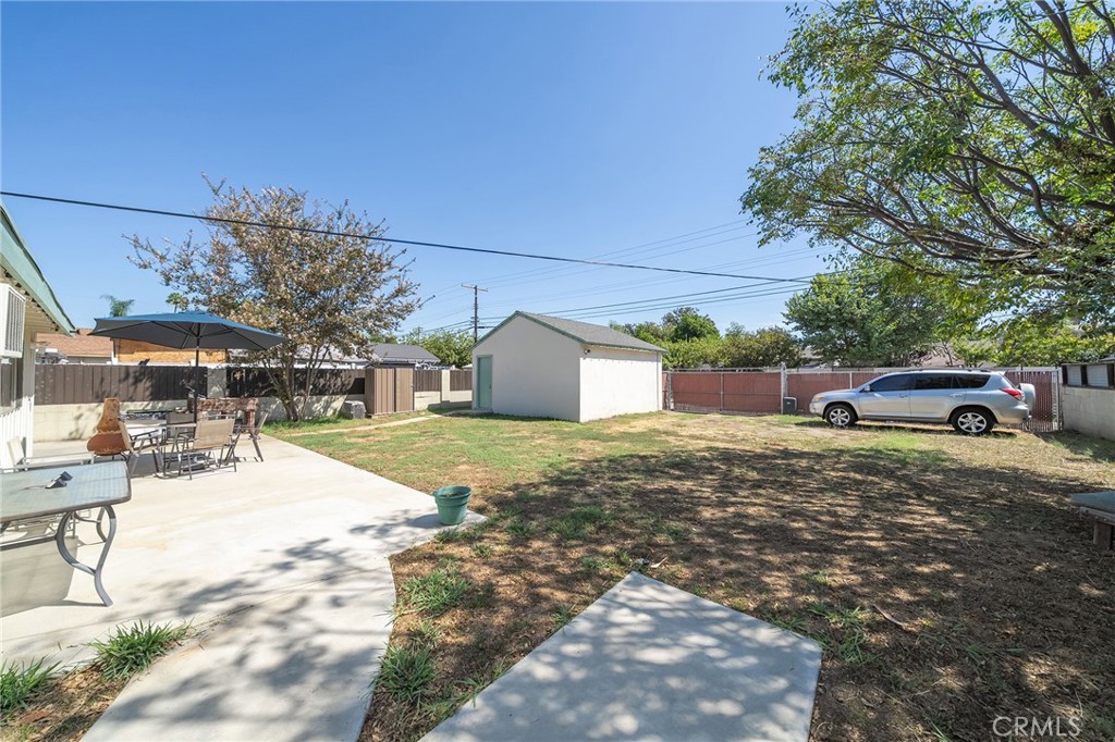 7938 Lindley Property Photo 23