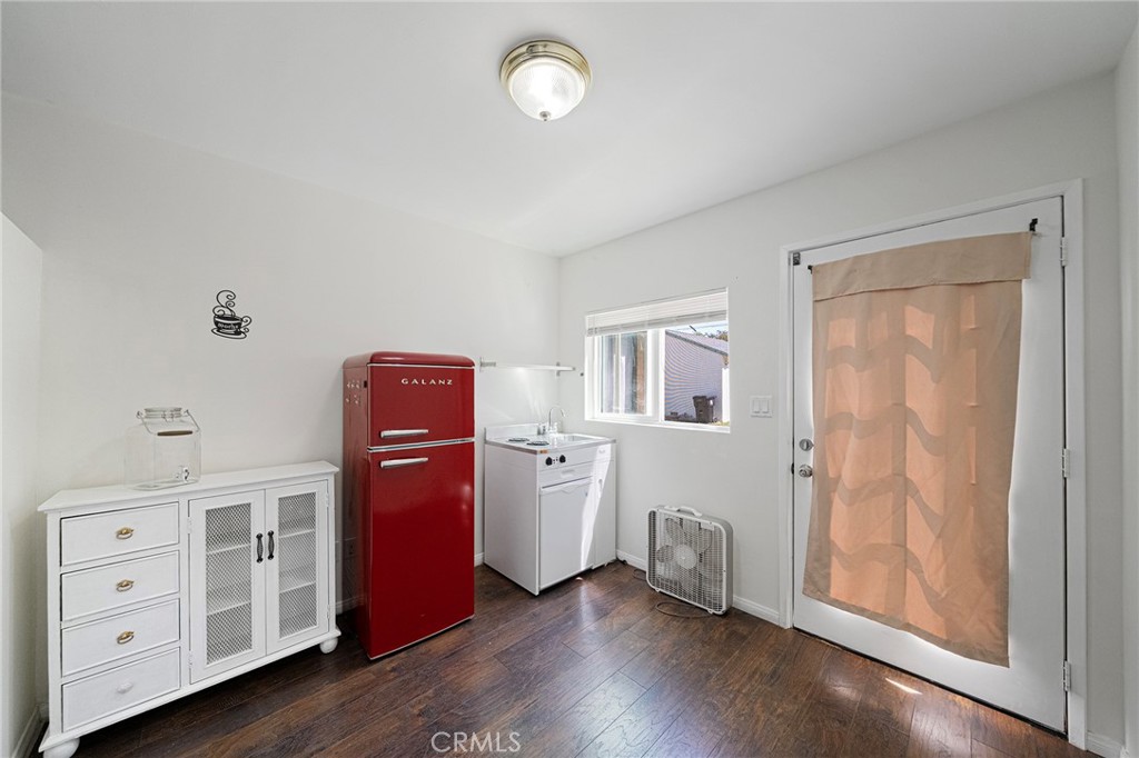 7938 Lindley Property Photo 26
