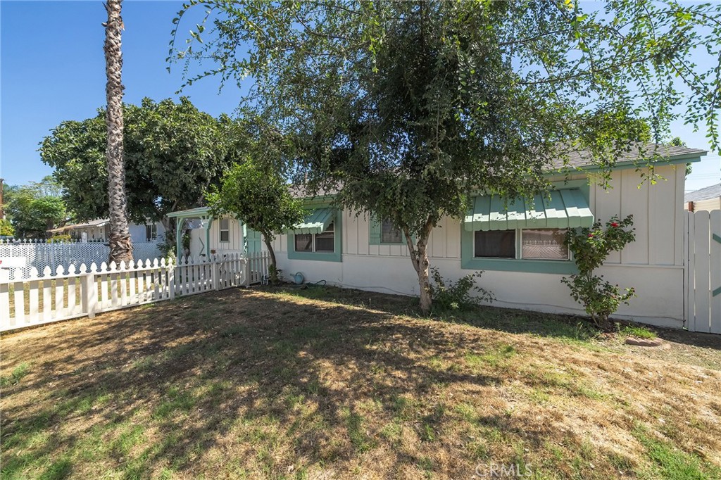 7938 Lindley Property Photo 35