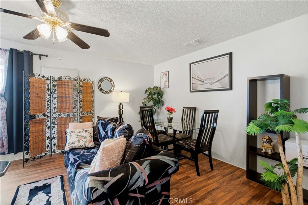 7851 Greenwood Avenue Property Photo 10