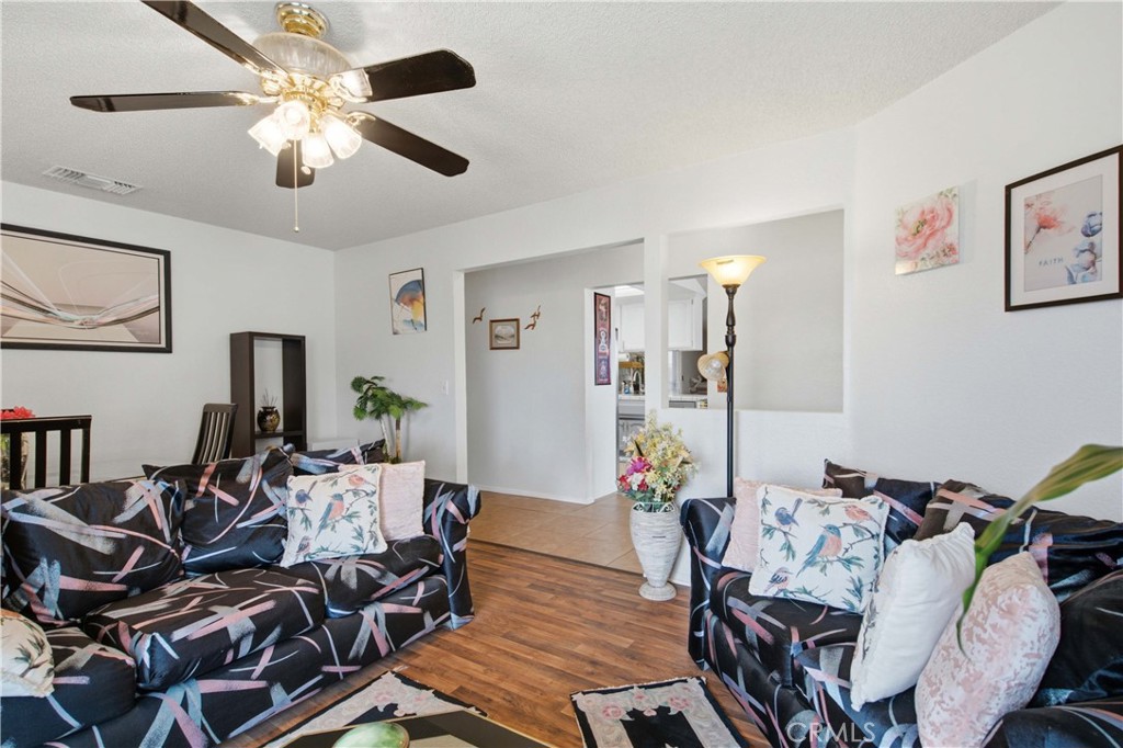 7851 Greenwood Avenue Property Photo 12