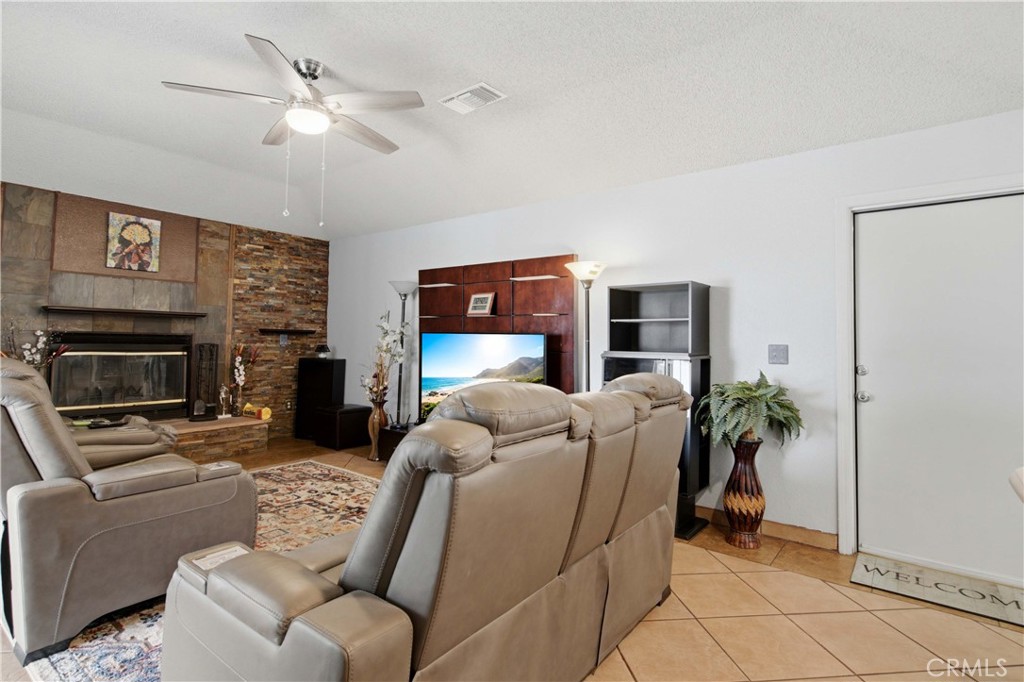 7851 Greenwood Avenue Property Photo 22