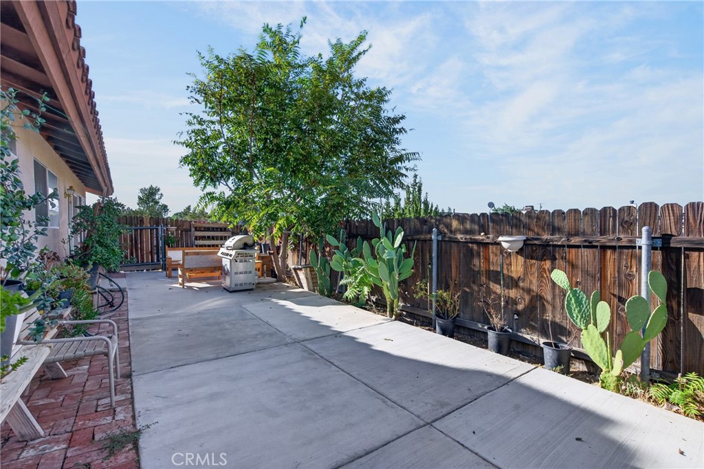 18004 Orange Property Photo 11