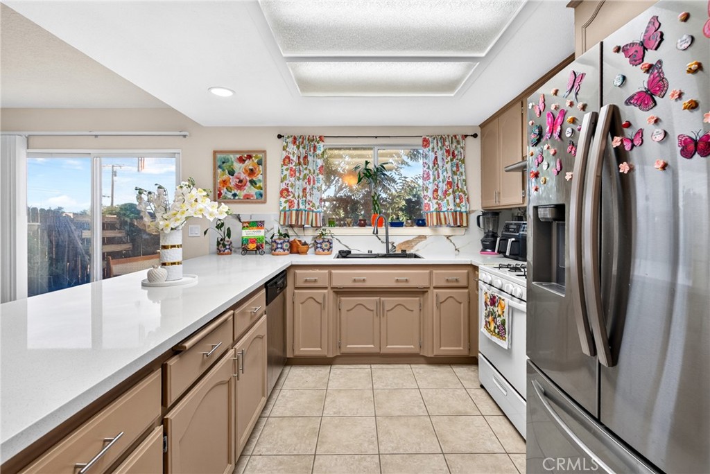 18004 Orange Property Photo 27