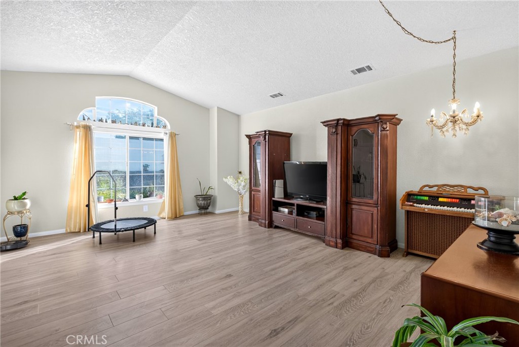 18004 Orange Property Photo 30