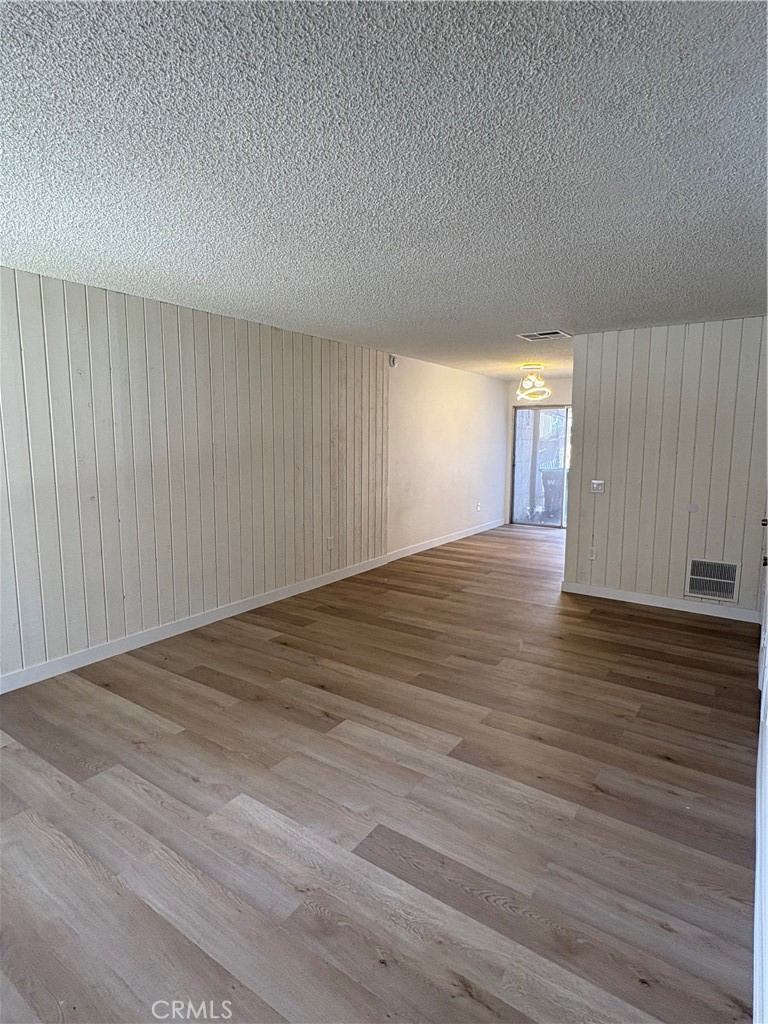 12246 Carnation #b Lane Unit #b Property Photo 5