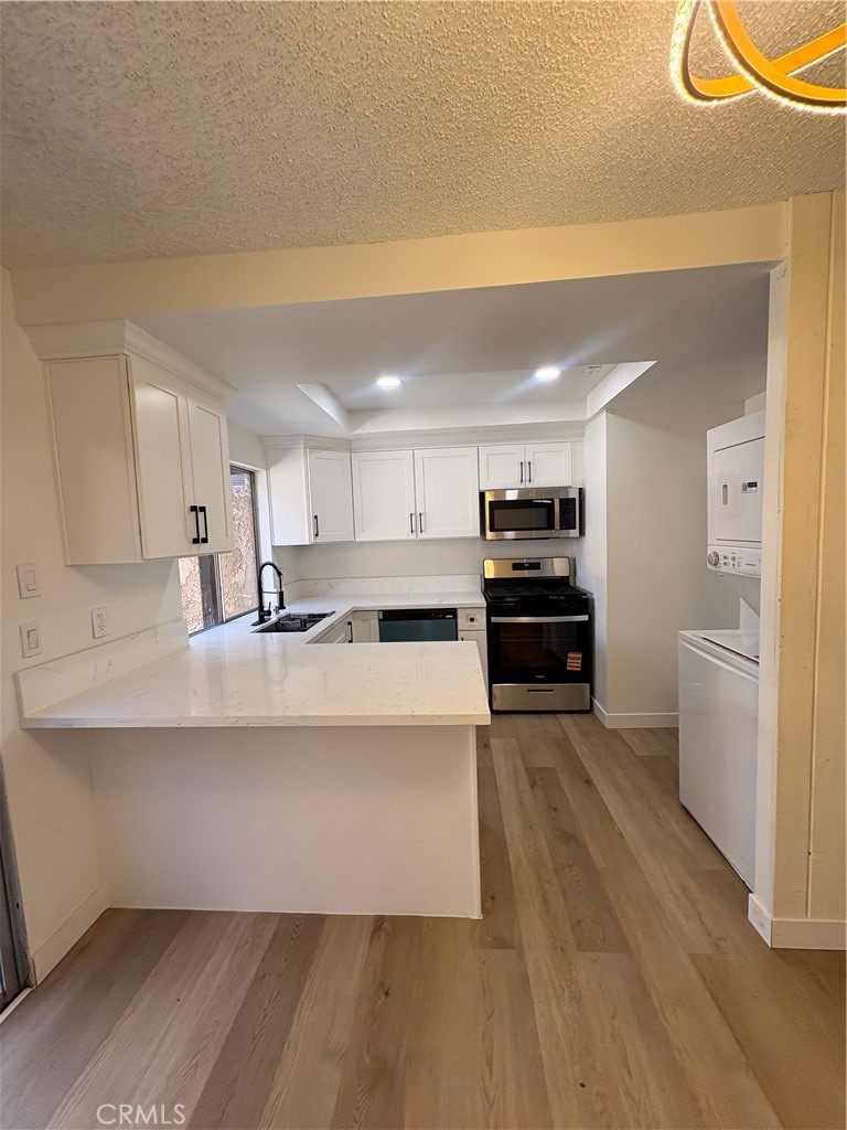 12246 Carnation #b Lane Unit #b Property Photo 16
