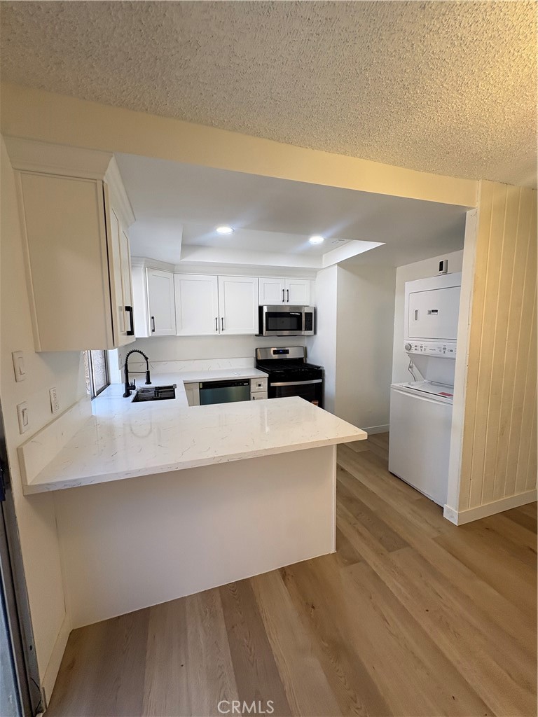 12246 Carnation #b Lane Unit #b Property Photo 17