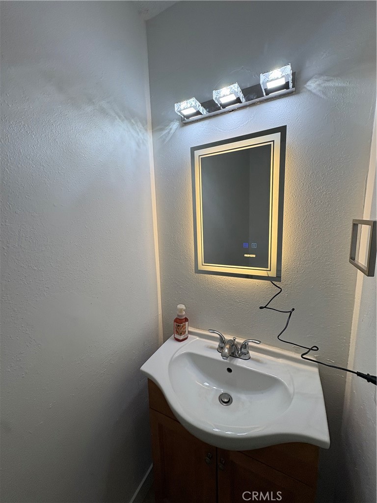 12246 Carnation #b Lane Unit #b Property Photo 42