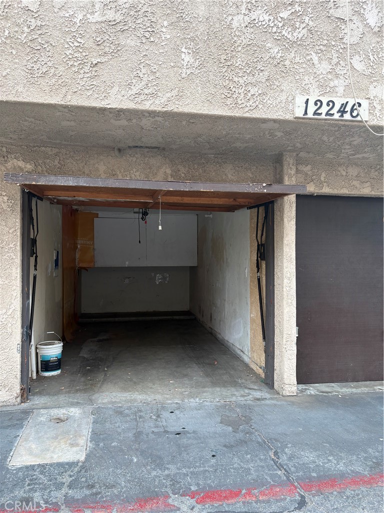 12246 Carnation #b Lane Unit #b Property Photo 49