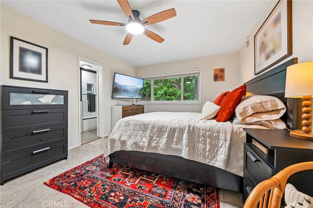 1311 N Meyler Property Photo 28