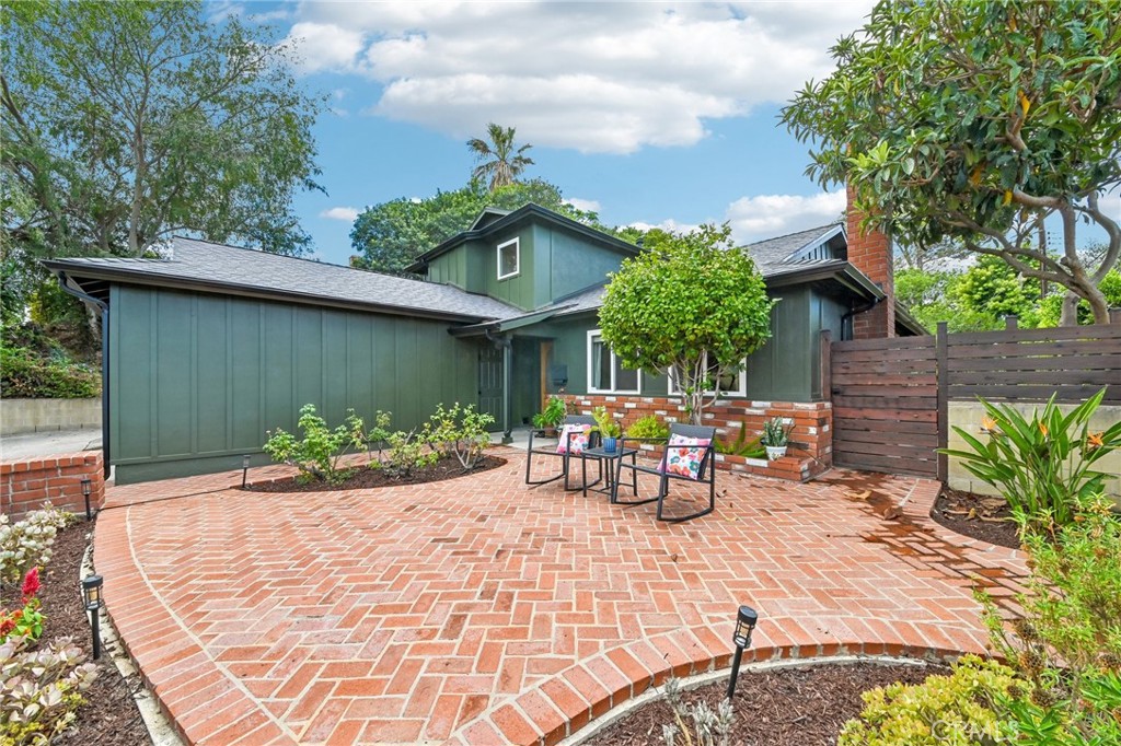 1311 N Meyler Property Photo 49