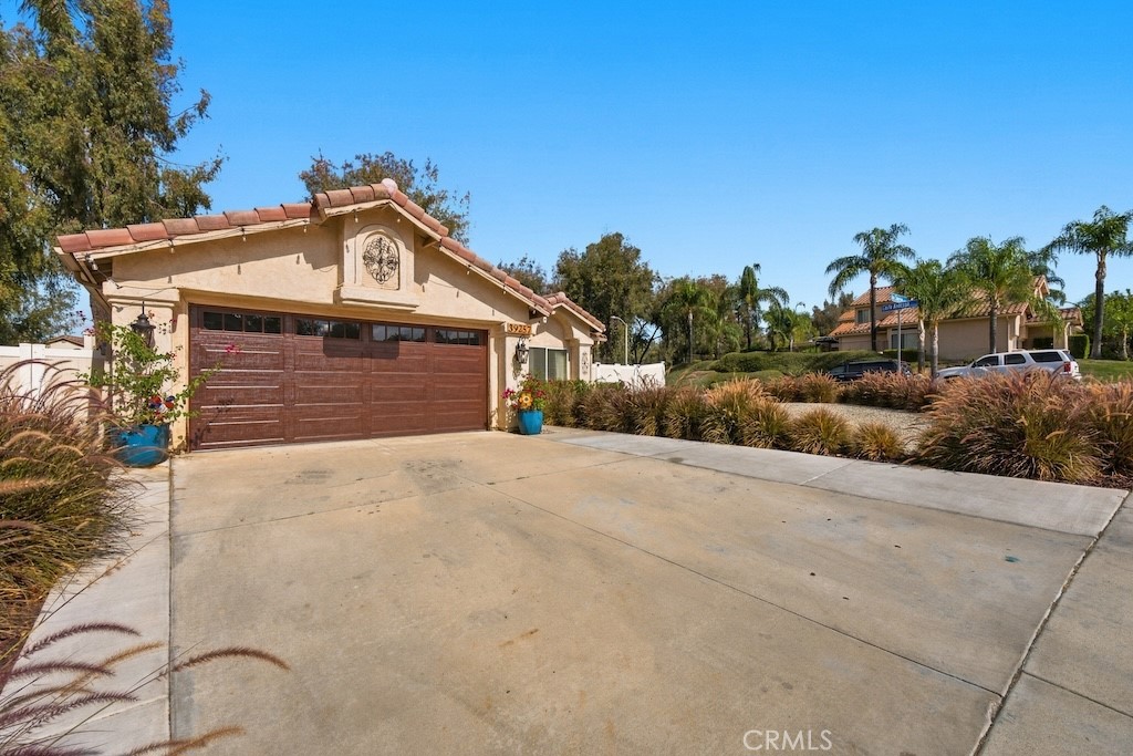 39257 Via Sonrisa Property Photo 3
