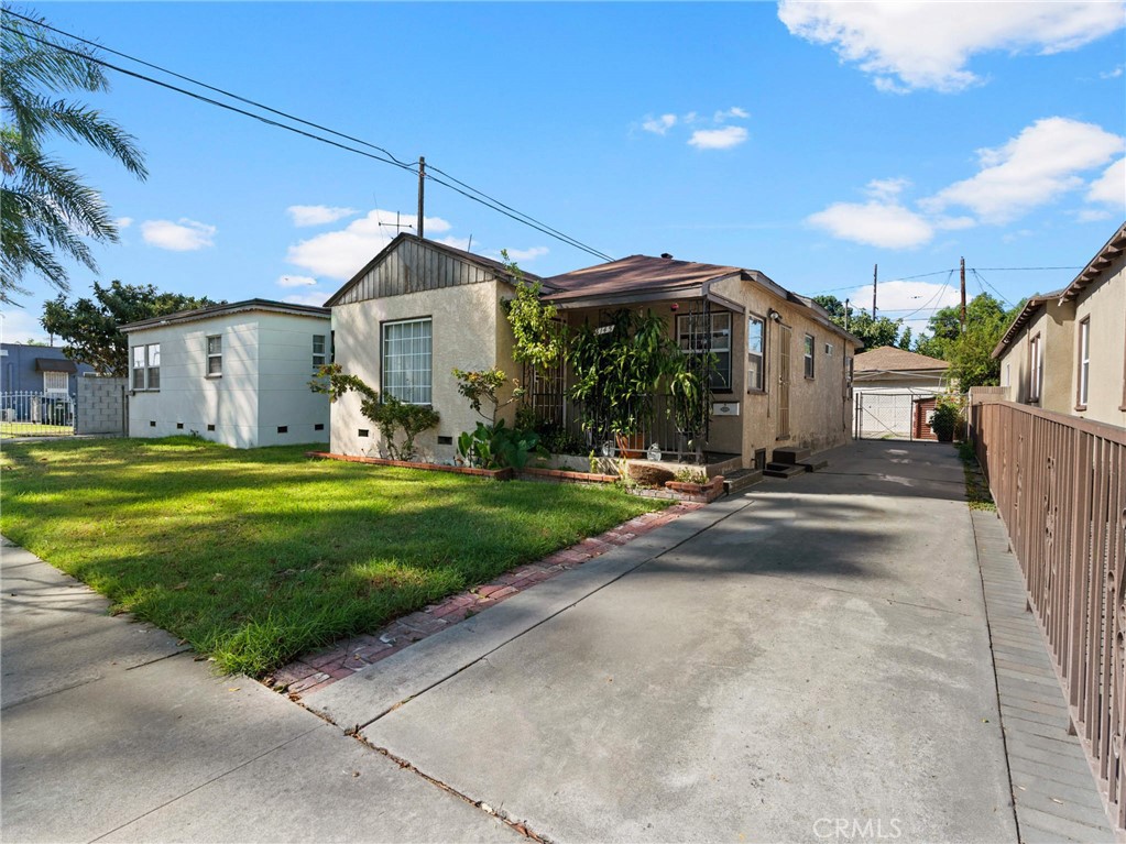 3145 Indiana Property Photo 1