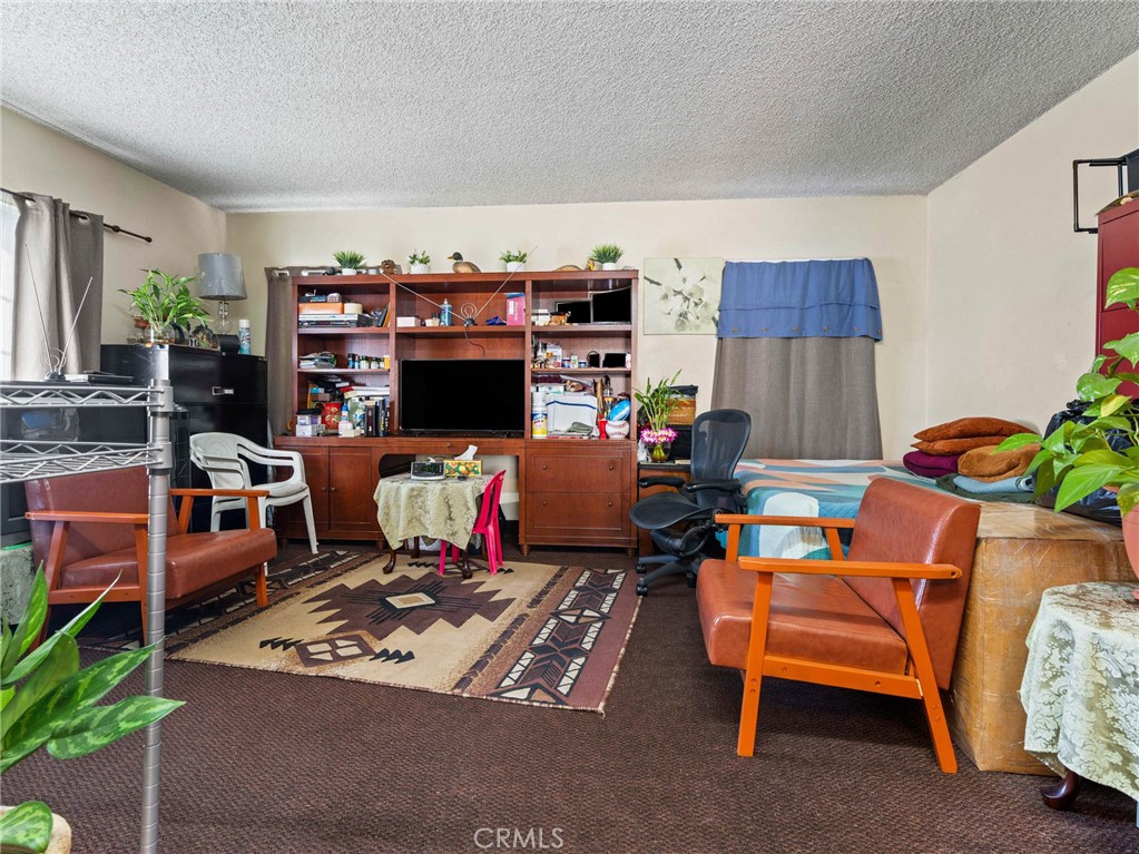 3145 Indiana Property Photo 3