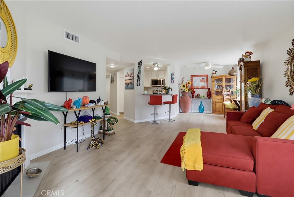 628 Daisy Avenue 222 Property Photo 8