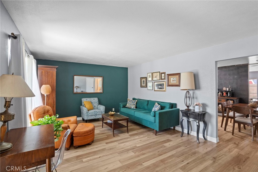 24509 Ravenna Property Photo 3