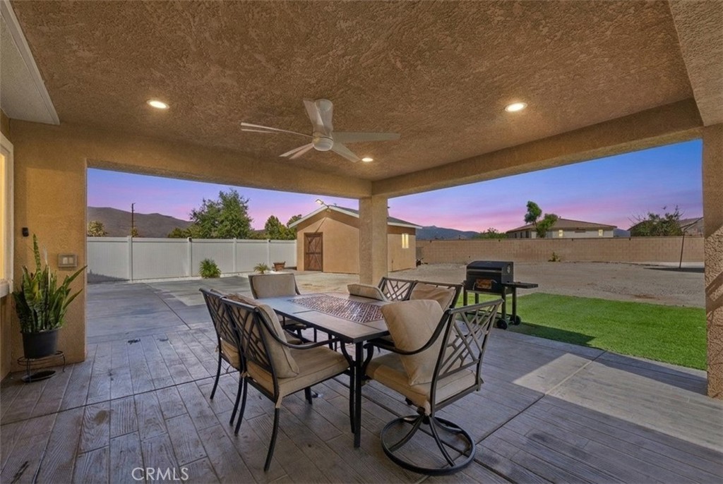 1304 Desert Rose Court Property Photo 6