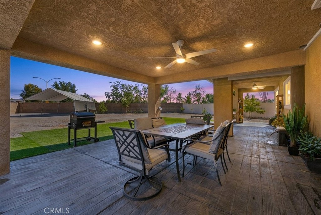 1304 Desert Rose Court Property Photo 7