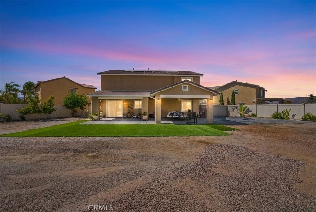 1304 Desert Rose Court Property Photo 8