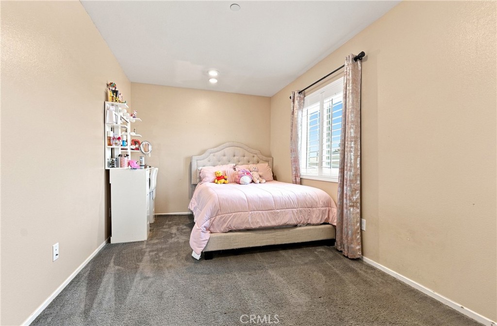 1304 Desert Rose Court Property Photo 28
