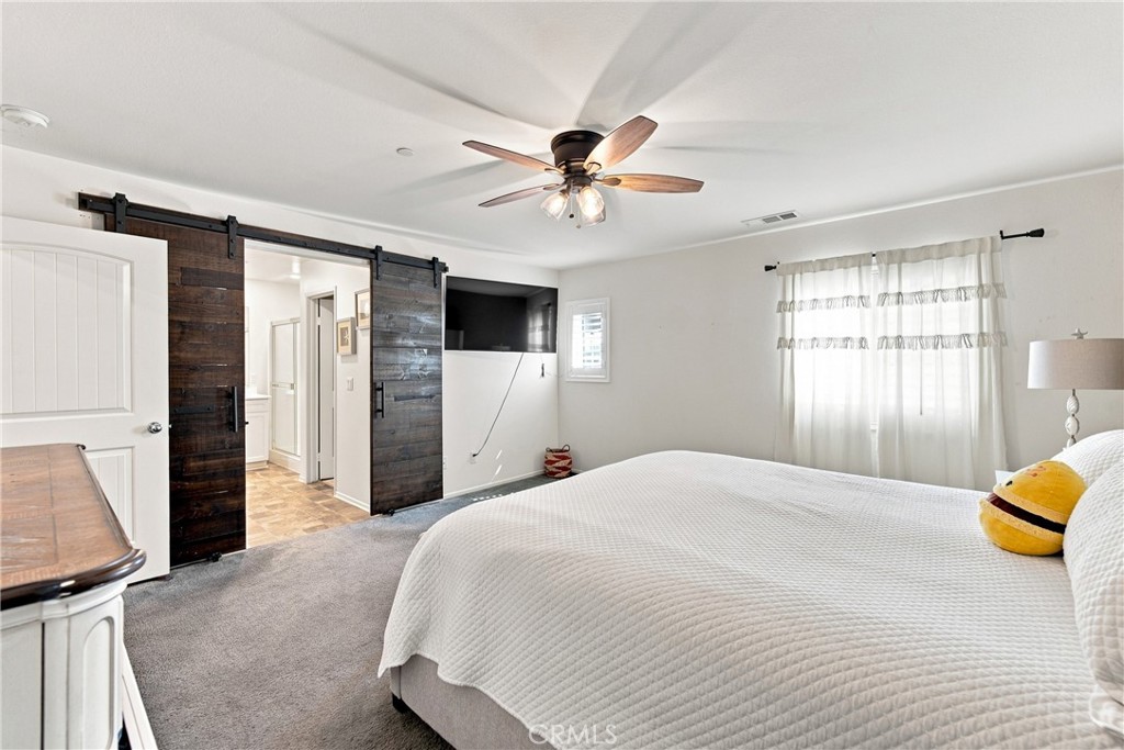 1304 Desert Rose Court Property Photo 33