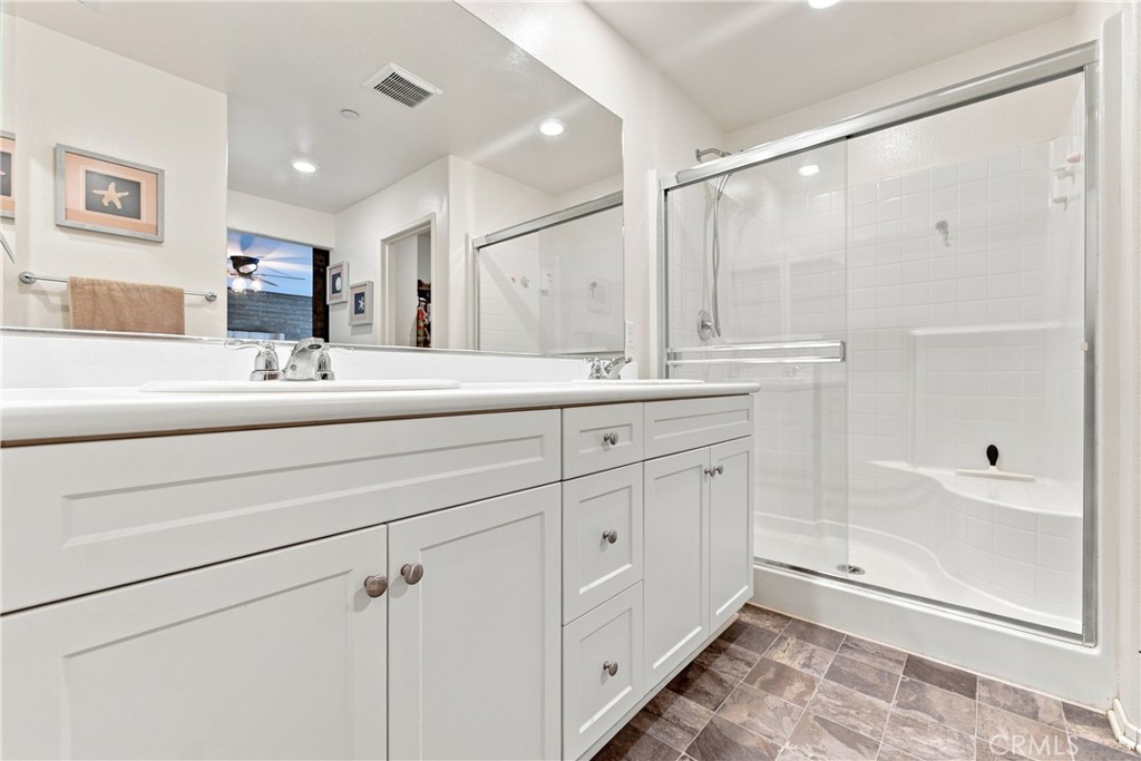 1304 Desert Rose Court Property Photo 36