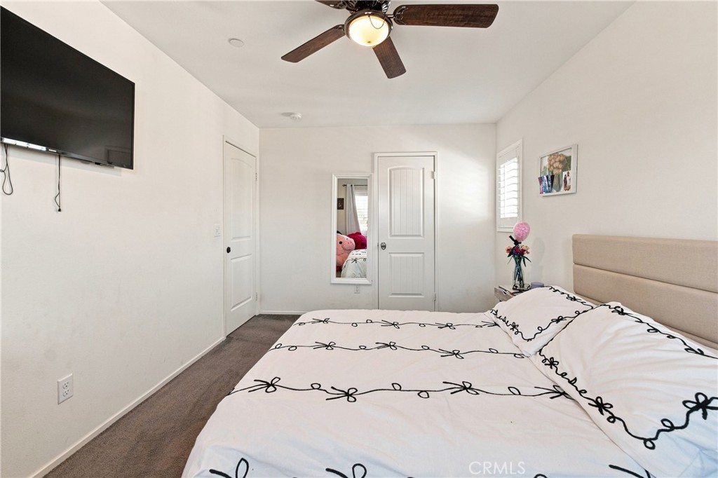 1304 Desert Rose Court Property Photo 39