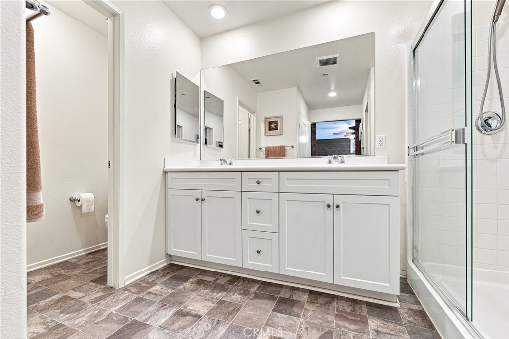 1304 Desert Rose Court Property Photo 42