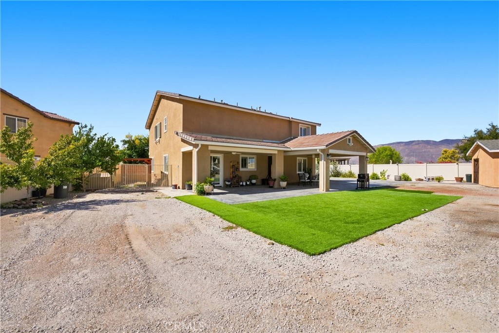 1304 Desert Rose Court Property Photo 47