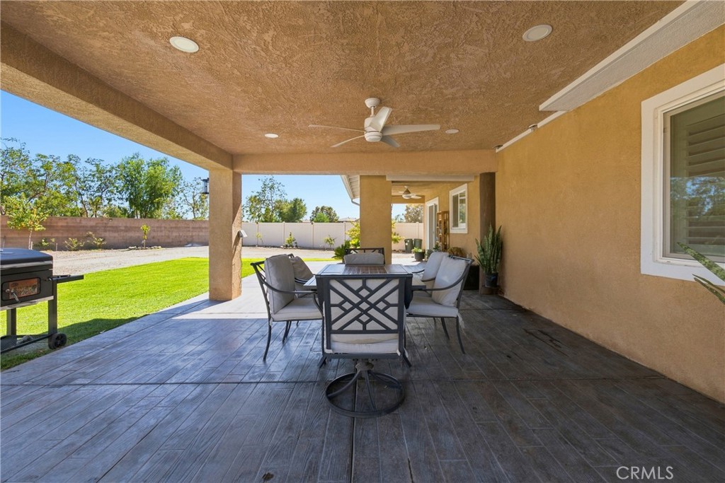 1304 Desert Rose Court Property Photo 49