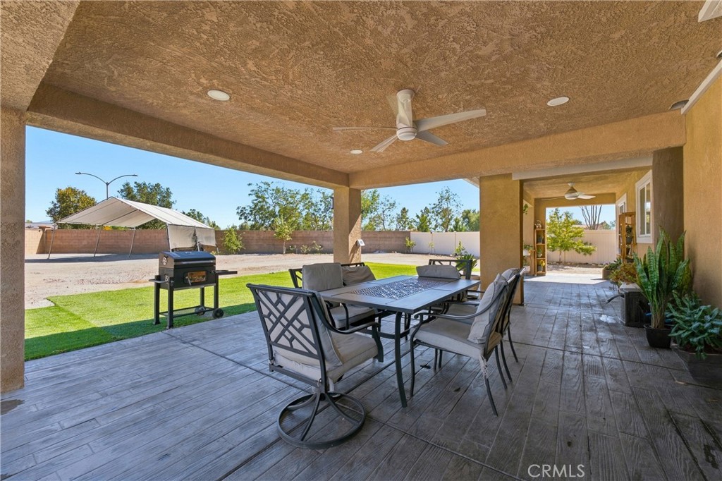1304 Desert Rose Court Property Photo 50