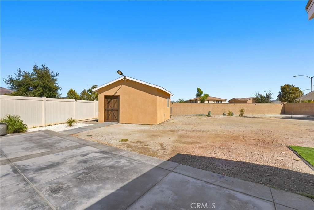 1304 Desert Rose Court Property Photo 52