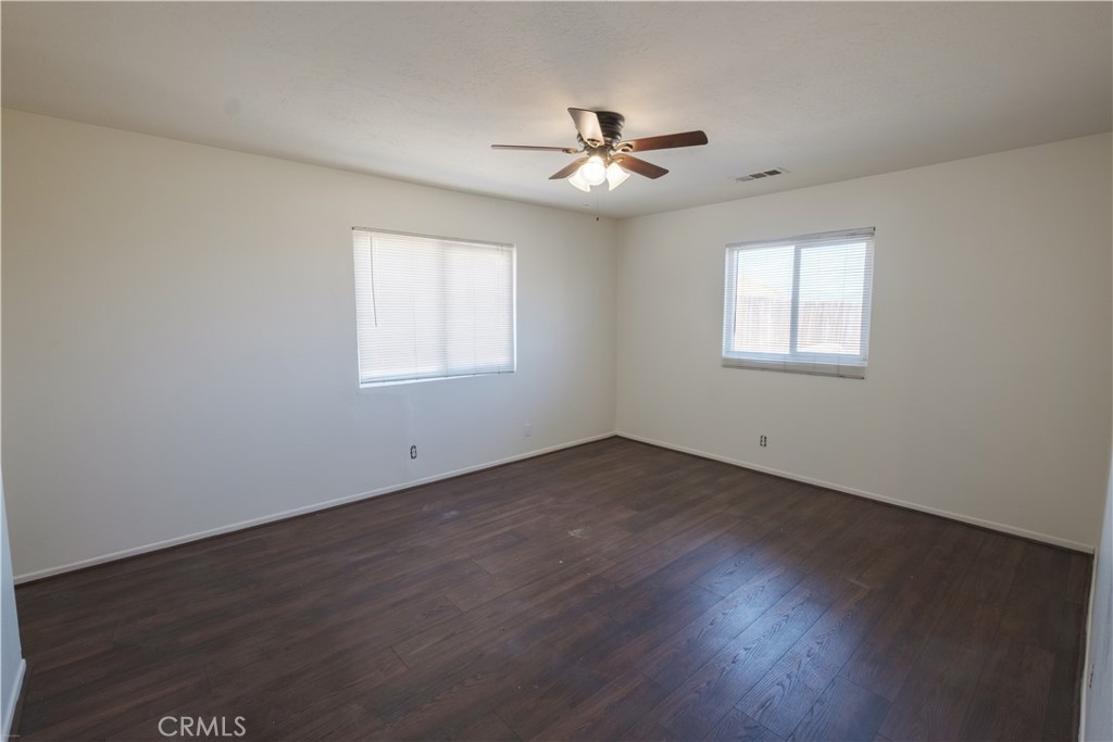 1104 Navajo Property Photo 11