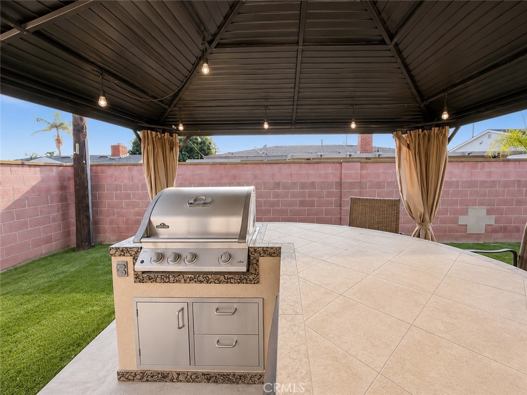 241 Raymond Property Photo 26