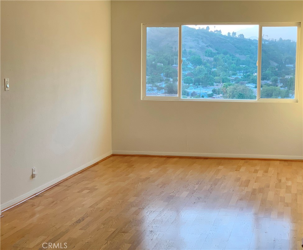 4053 Barrett Road Property Photo 3