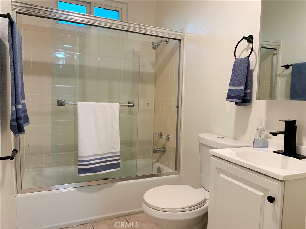 4053 Barrett Road Property Photo 19