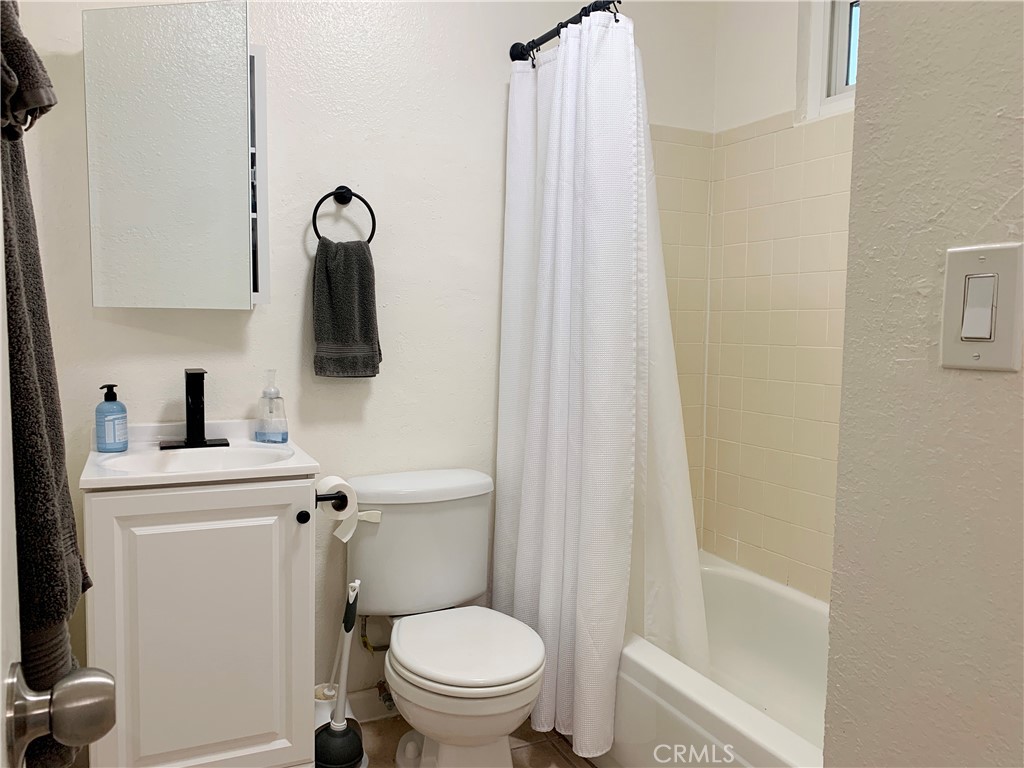 4053 Barrett Road Property Photo 32