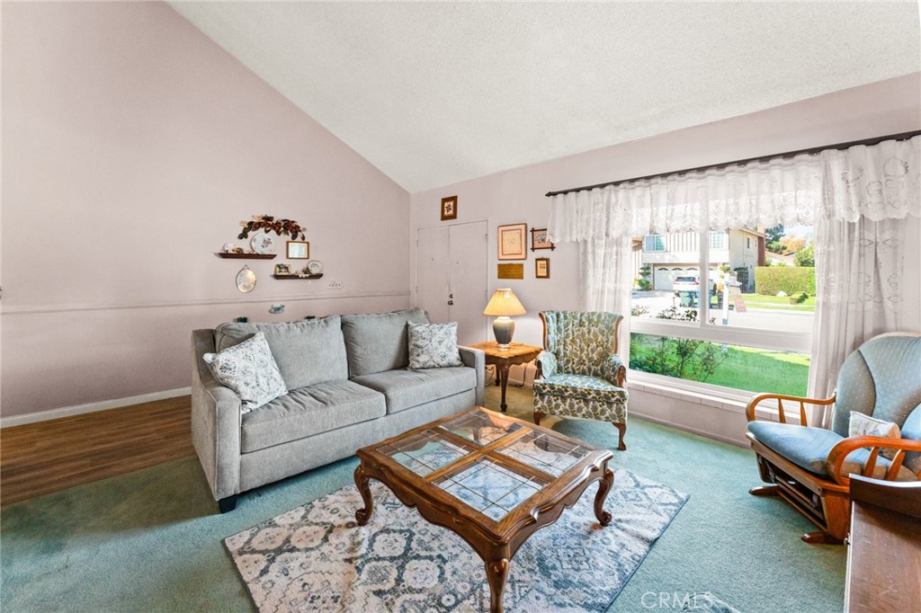 17432 Niagara Avenue Property Photo 8