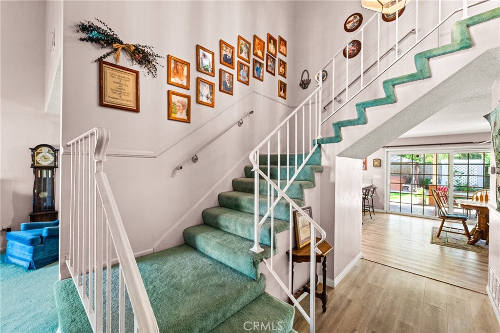 17432 Niagara Avenue Property Photo 30