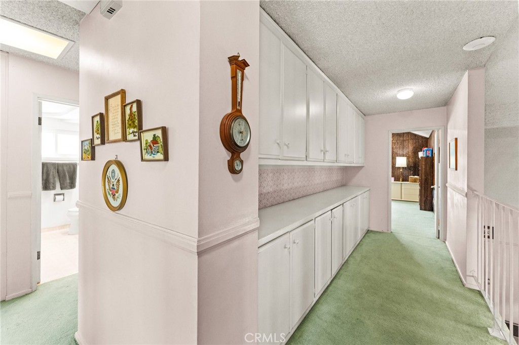 17432 Niagara Avenue Property Photo 32
