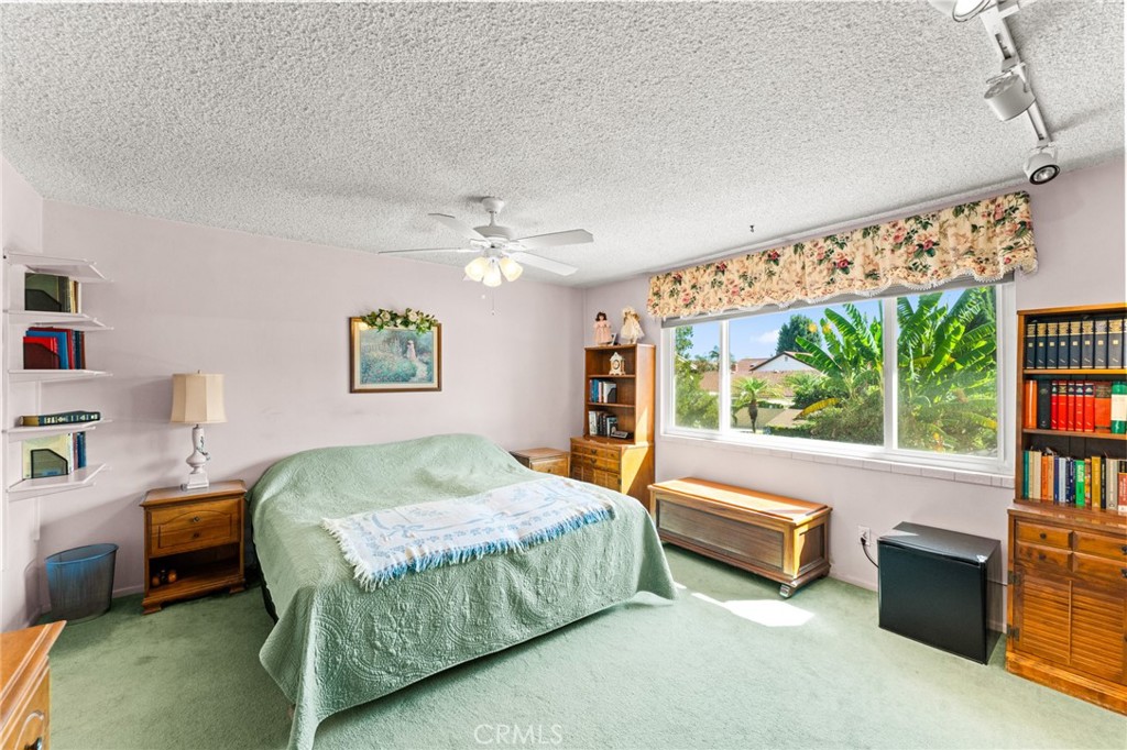 17432 Niagara Avenue Property Photo 33