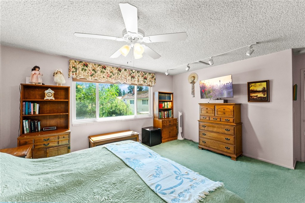 17432 Niagara Avenue Property Photo 36